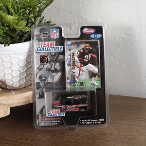 Cincinnati Bengals Corey Dillon Trading Card and Car - in Package 1999 - Vintage